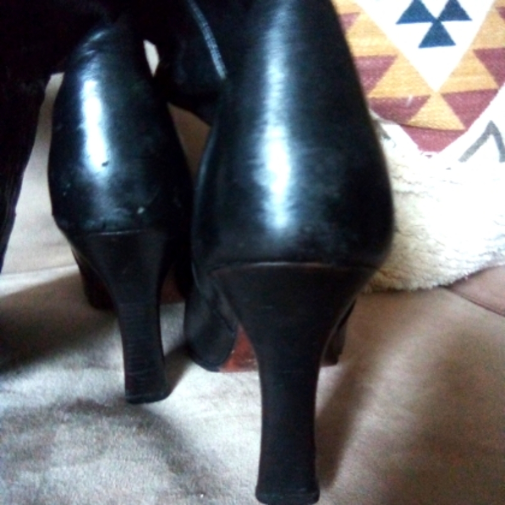 Ladies western boots